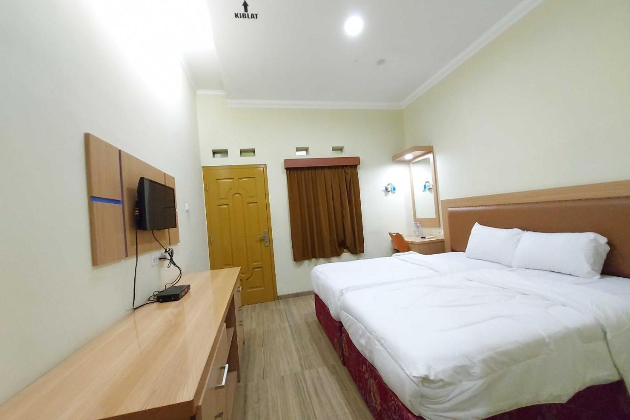 Homestay Fifa Syariah Pati Near Rsud Raa Soewondo Екстер'єр фото