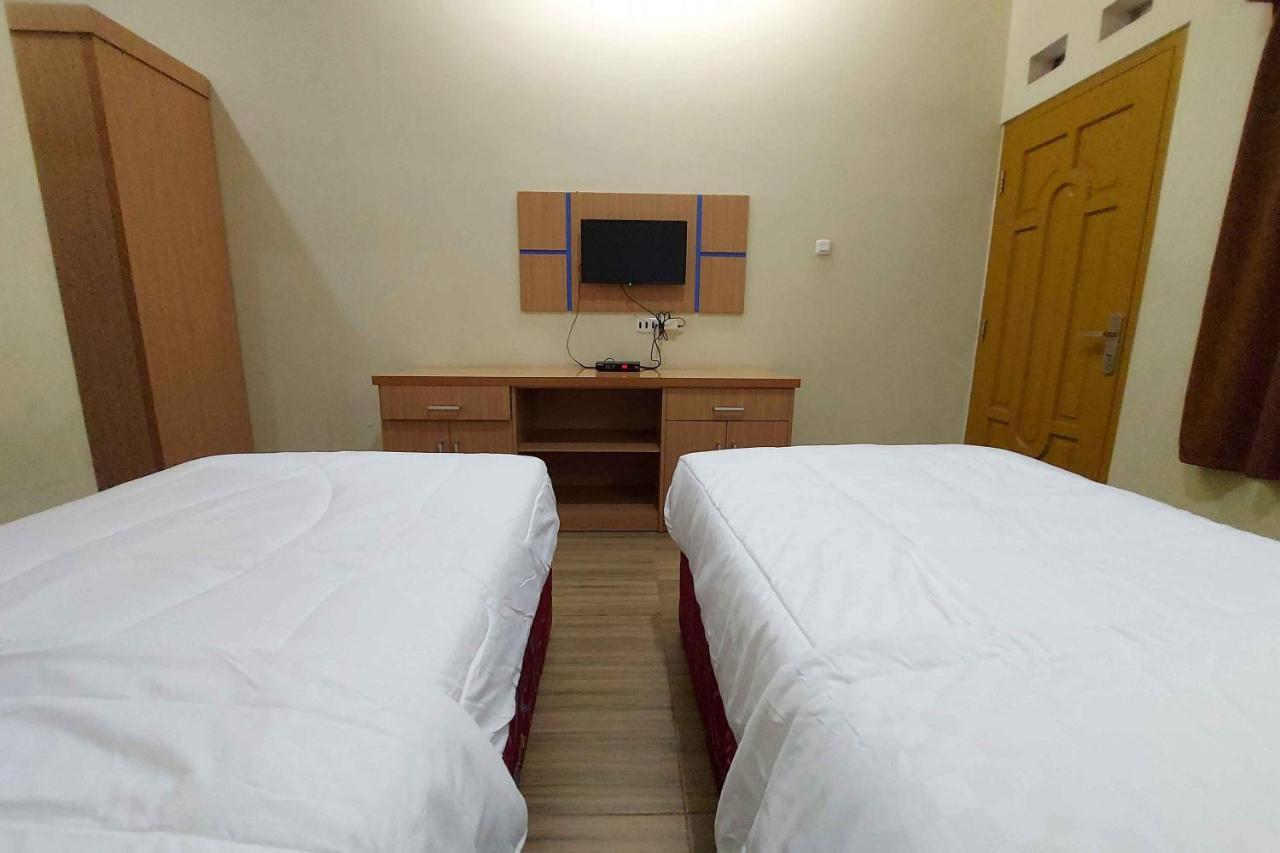 Homestay Fifa Syariah Pati Near Rsud Raa Soewondo Екстер'єр фото